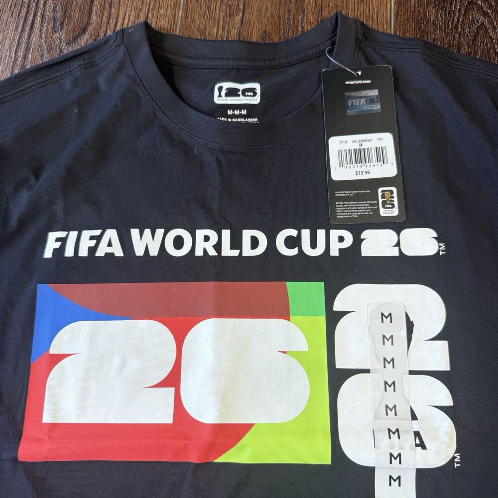 NEW FIFA World Cup 2026 Official T Shirt Medium NWT Canada Mexico USA Soccer
